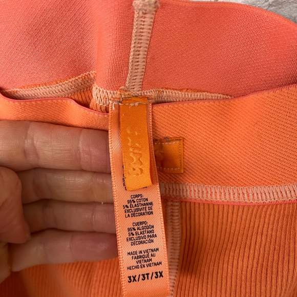 SKIMS Orange Women's Intimates Shorts Pajamas Sleepwear Underwear Cozy Lounge - Picture 4 of 4